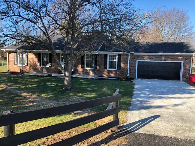 Photo - 821 Hickman Hill Rd House