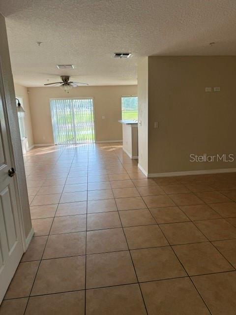 Photo - 322 Artisan St