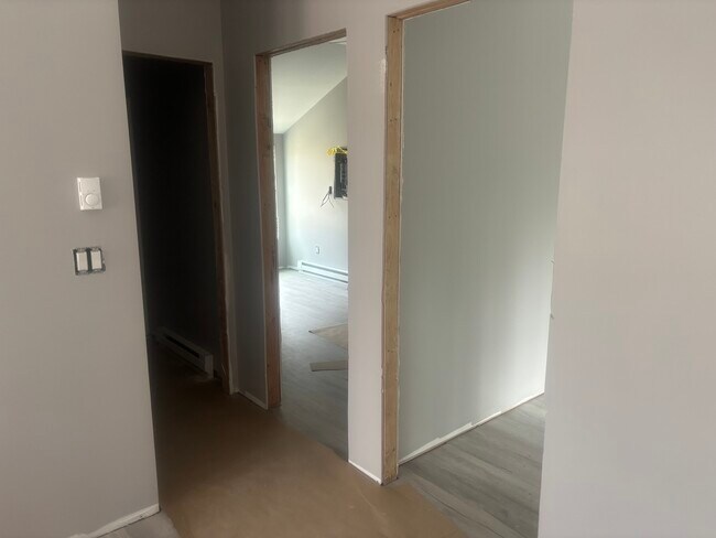 Photo - 10 Long Hill Rd Unidad D