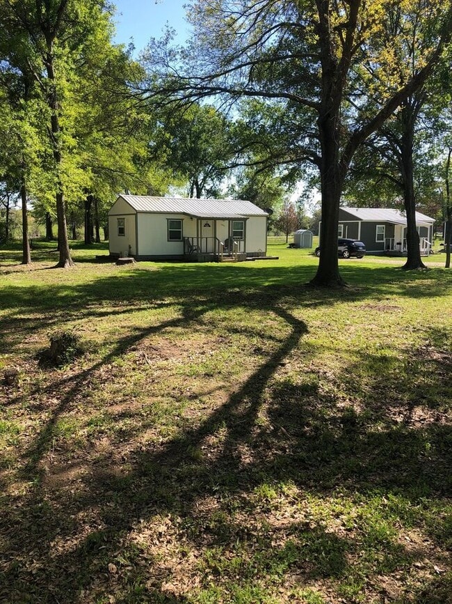 Photo - 1991 Co Rd 4413