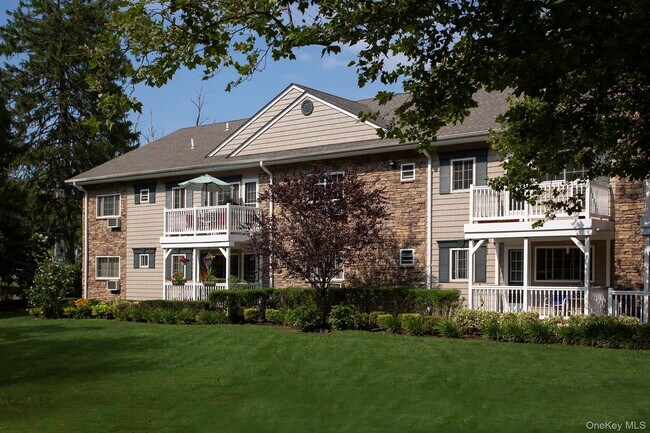 652 Veterans Memorial Hwy Unit 5-1D