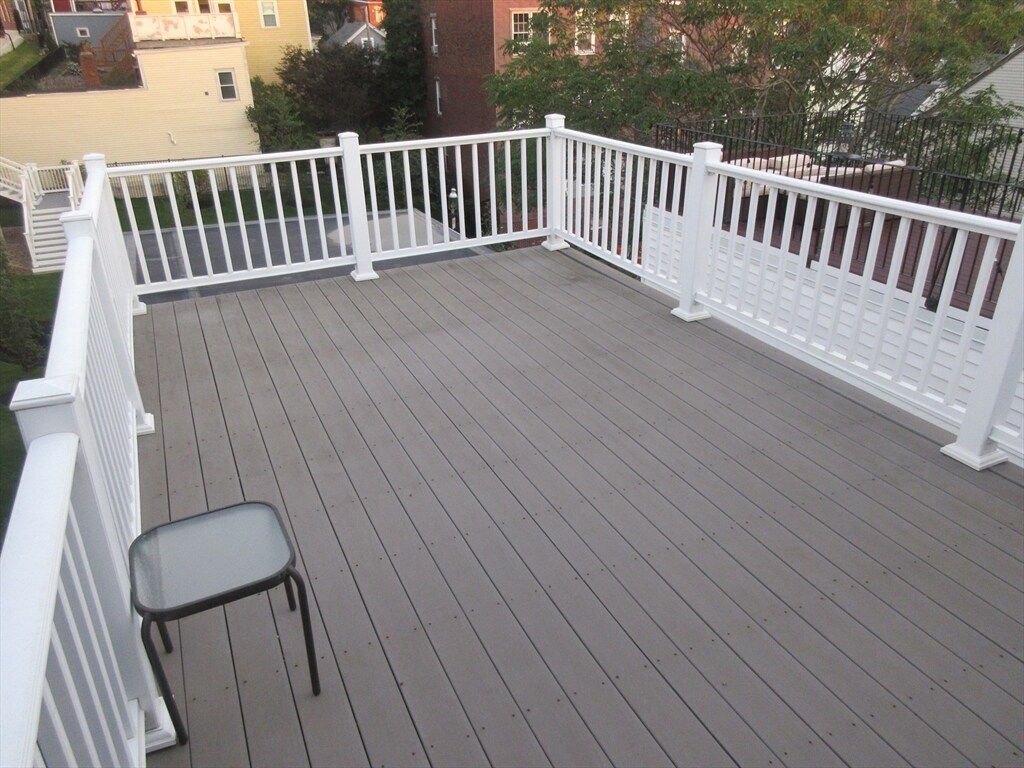 Photo - 61 Baldwin St Apartments Unit 2