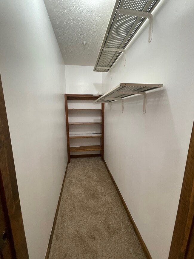 Photo - 44790 Locust Ridge Ct