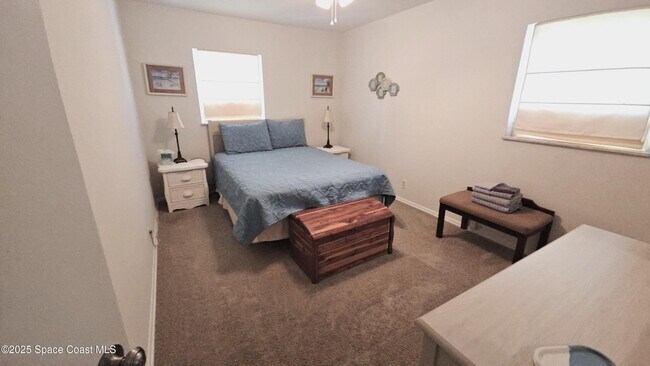 Photo - 141 E Exeter St