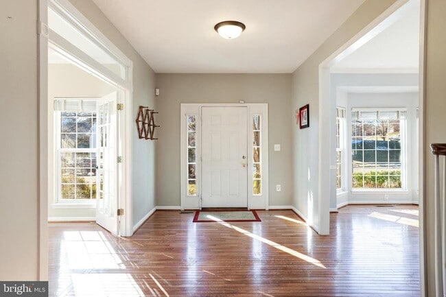 Photo - 43258 Meadowood Ct