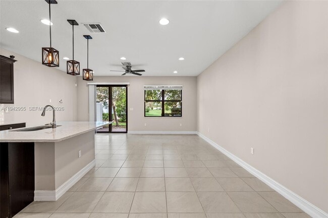 Building Photo - 10103 Akenside Dr