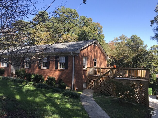 Building Photo - 3620 Fernwood Dr Rental