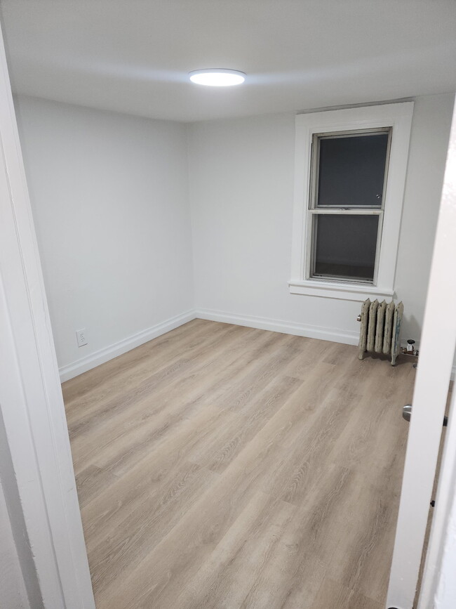 Photo - 606 Walnut St