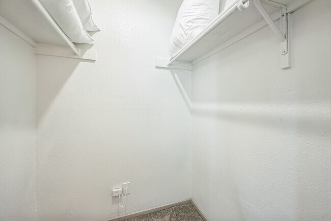 Photo - 9024 Northgate Blvd Unidad 2363