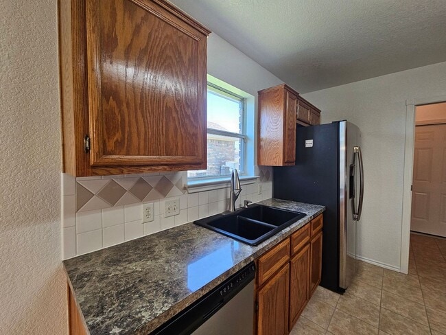 Photo - 3904 Frigate Dr