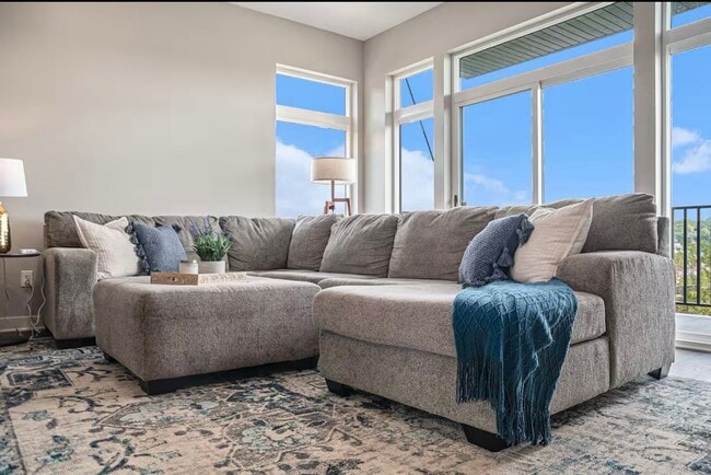 Photo - Fully Furnished 2 Master Suites | Luxe Tow...