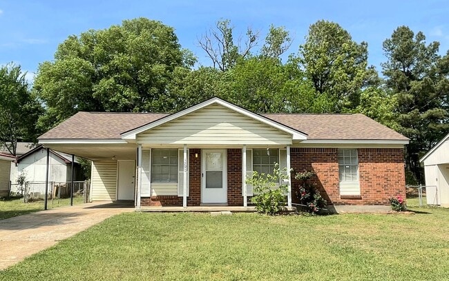 Building Photo - Adorable home in Southaven!
