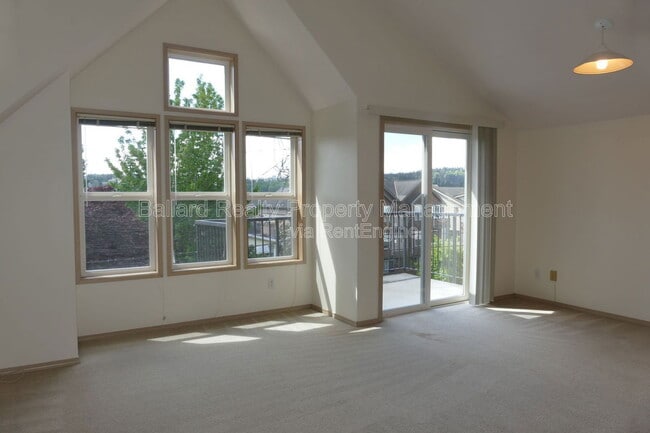 Photo - 2616 NW 58th St Unit 304