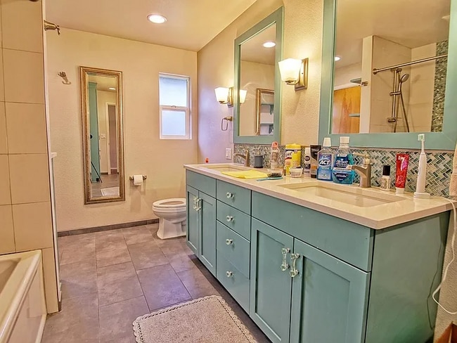 Photo - 6556 Cleopatra Pl NW