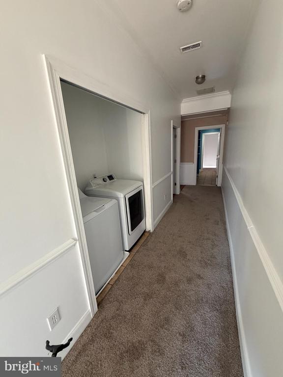 Photo - 107 N High St