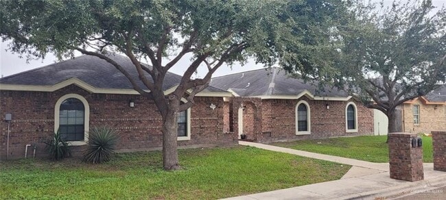 Building Photo - 2020 Aruba Dr Unit 8 Rental