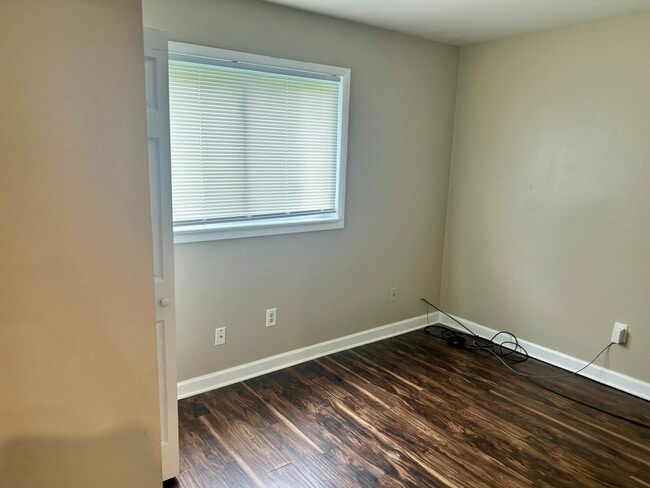 Photo - 8111 Timken Ave