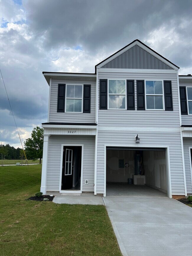 Photo - Hearthstone Commons