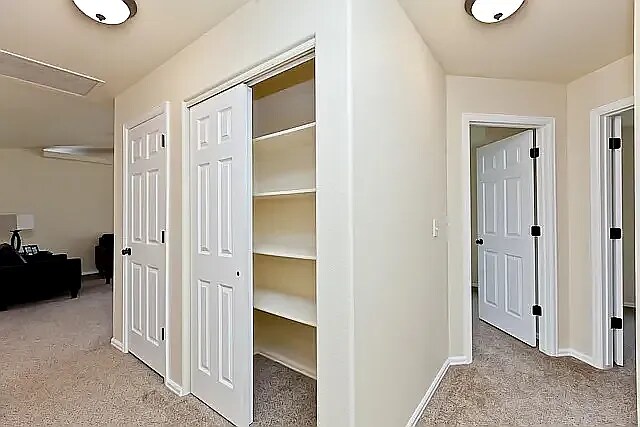 471 Gunnison Way