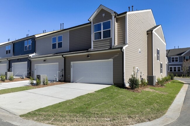 Photo - 237 Ribbon Rail St