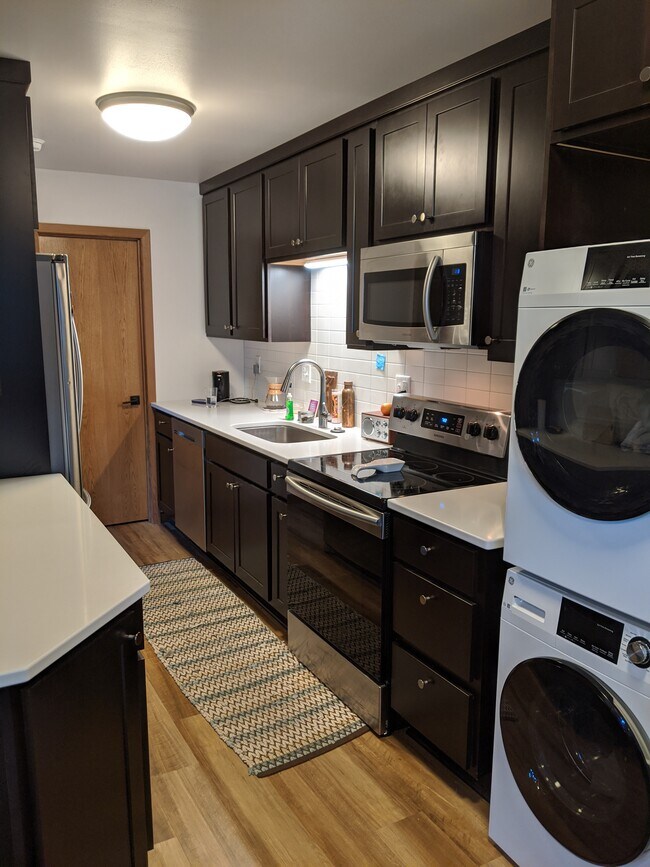 Photo - 5119 Tokay Blvd