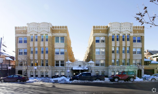 Photo - Buena Landmark