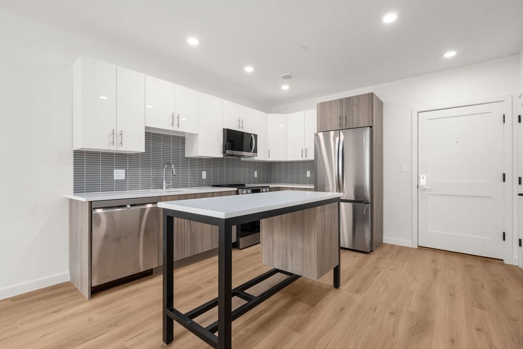 Photo - 40 Centre St Unit 405