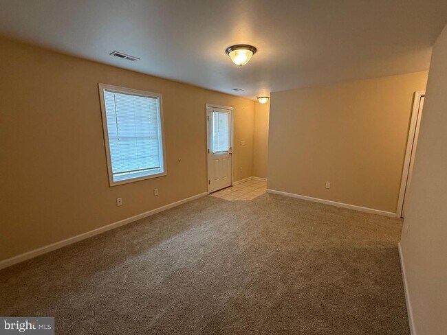 Photo - 202 Bell Tower Ct