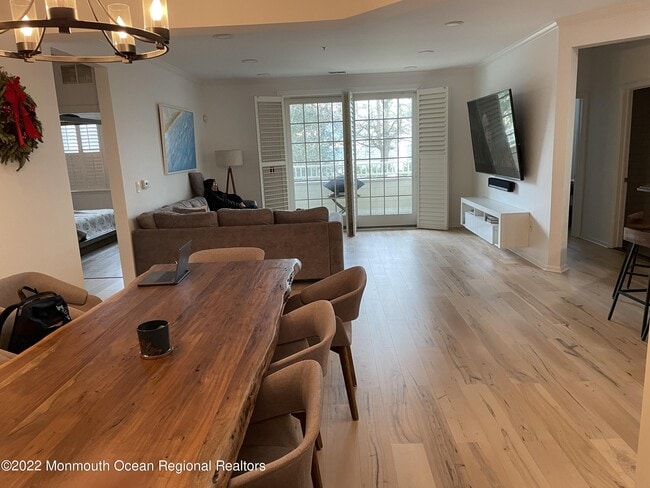 Photo - 11 Cooper Ave Unit 110