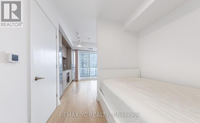 Photo - 130 River St Unit 1906