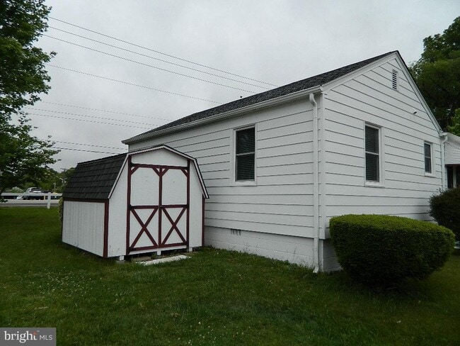 Building Photo - 41665 Tudor Hall Rd