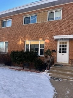 Photo - 32 N Albert St