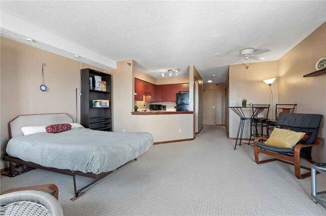 Building Photo - 78 10th St E Unit 1907