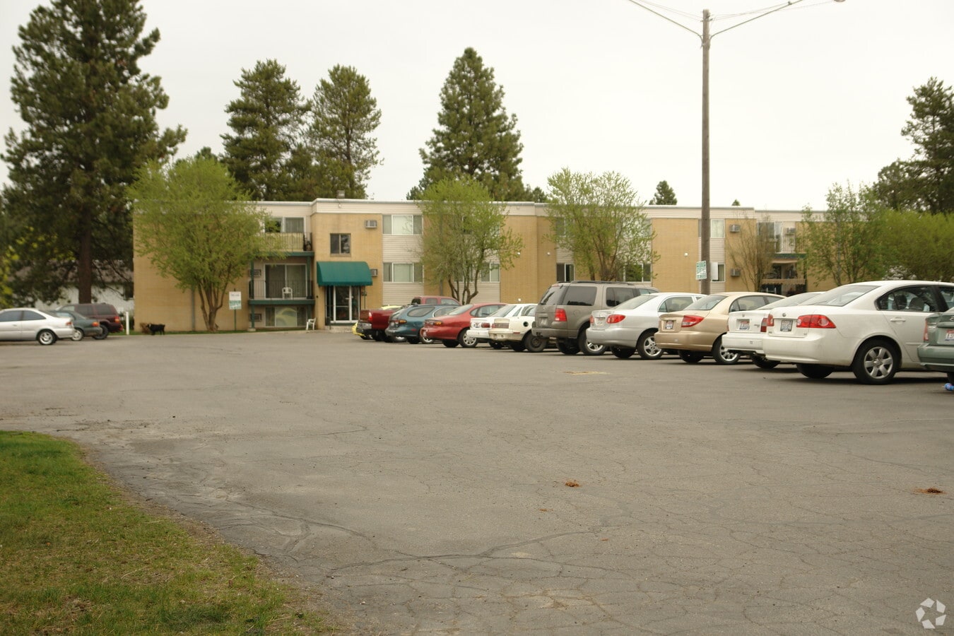 White Pine Apartments Coeur d'Alene, ID