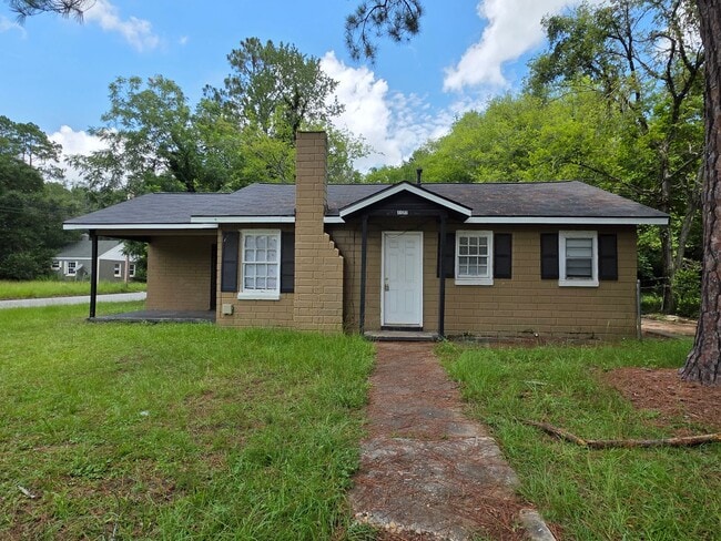 Photo - 1127 Avalon Ave House