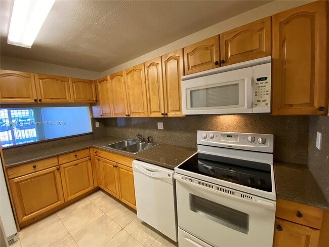 Photo - 4525 W 20th Ave Condo Unit 123