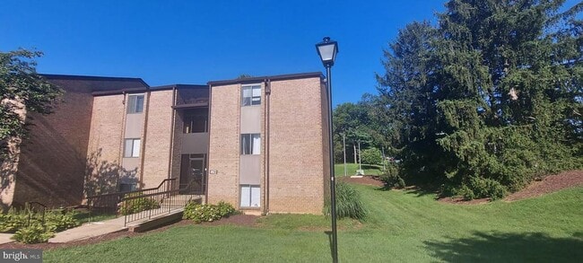 Building Photo - 19122 Mills Choice Rd Rental
