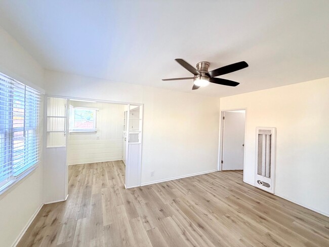 Photo - 6200-6202 Muscatel Unit 6200 N. Muscatel Ave