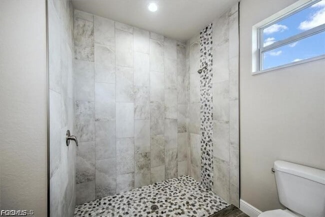 Photo - 121 Bethlehem Ln