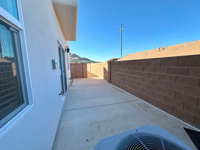 127 N 2480 W