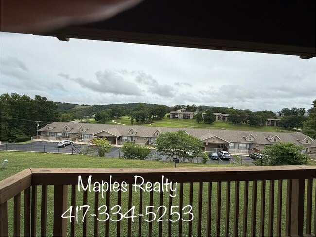 Building Photo - 1 bedroom, 1 bath WALK-IN condo at Fall Creek Resort Unit 8