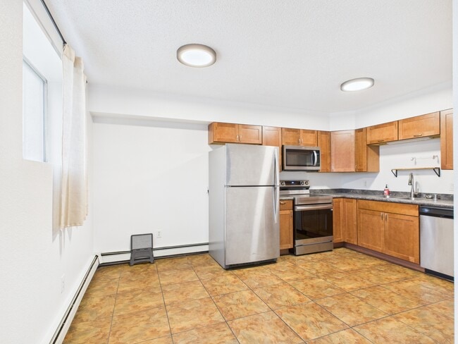 Photo - 83 Slater Dr