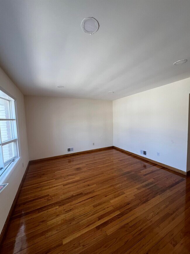 Photo - 304 Columbia Ave Unit 1