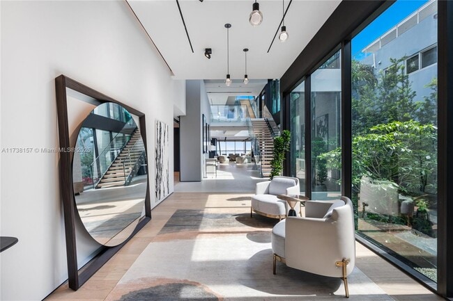 Photo - 1369 N Venetian Way