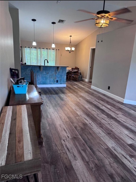 Photo - 1107 Bard Ct