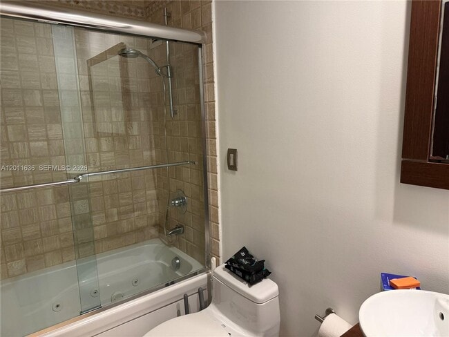 Photo - 2301 Collins Ave Unit PH5