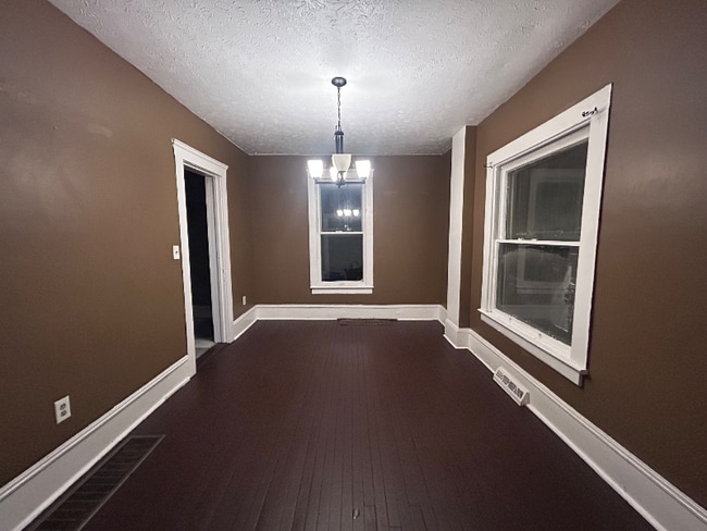 Photo - 12310 Watterson Ave