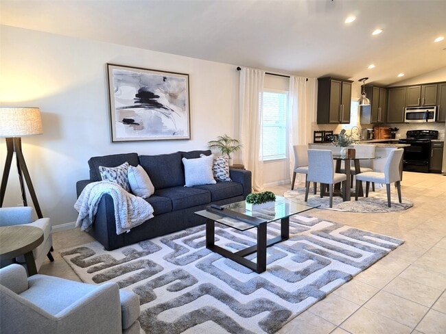 Photo - 15434 Kaston Dr House