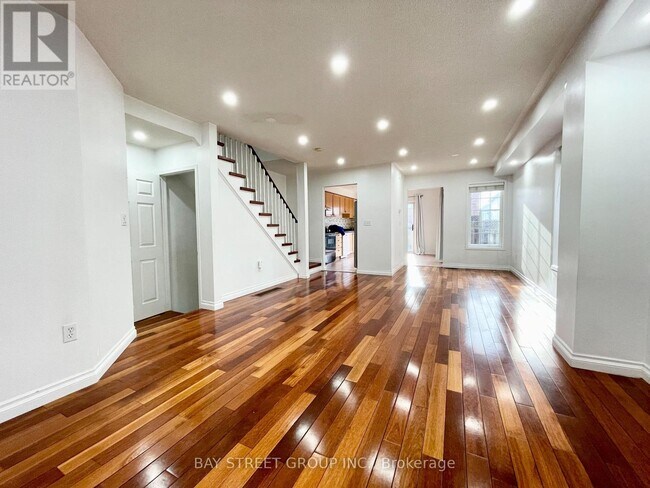 Photo - 1153 Davis Ln