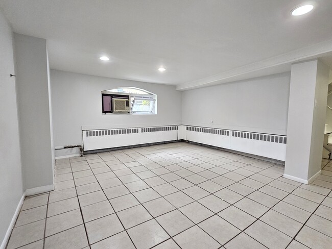 Photo - 2441 N Tripp Ave Apartments Unit B